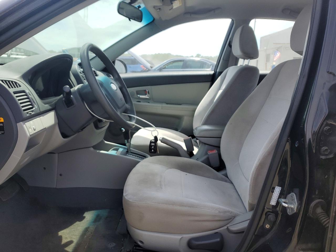 Kia Spectra Lx