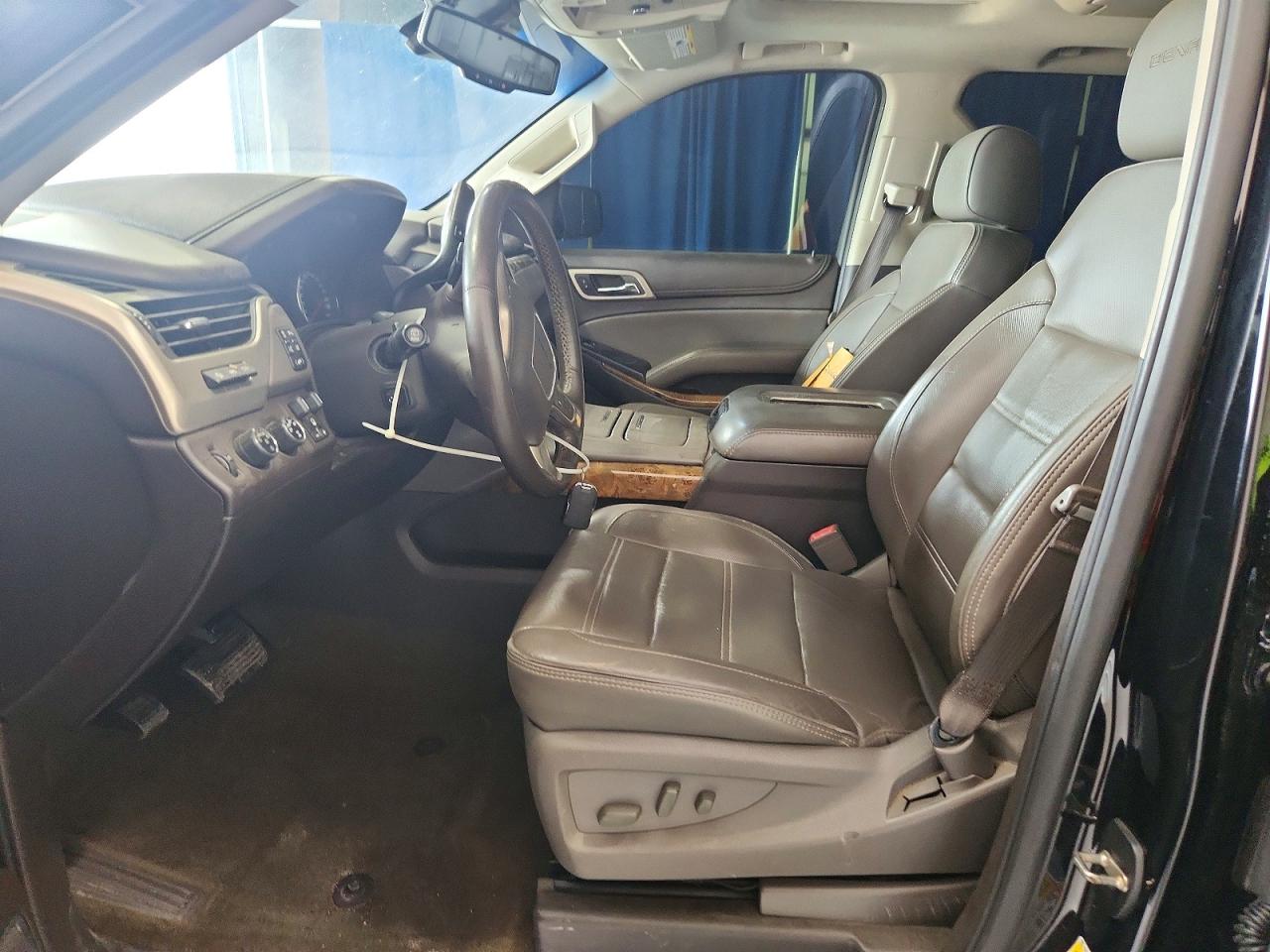 GMC Yukon Denali