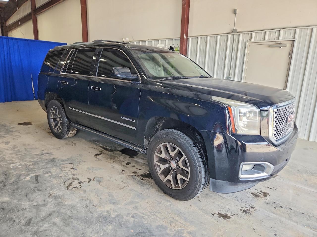 GMC Yukon Denali