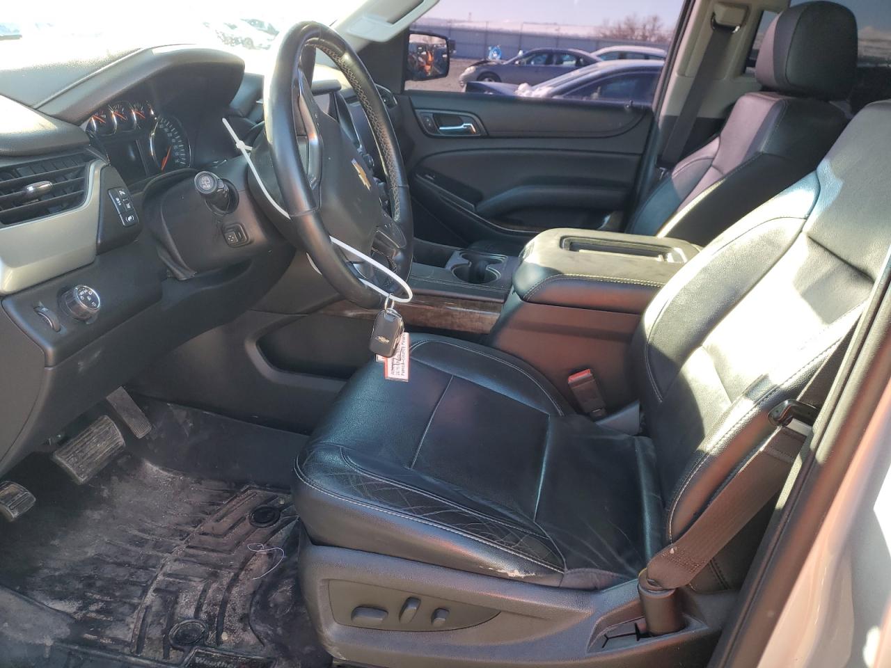 Chevrolet Suburban C1500 Lt