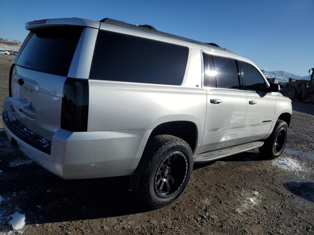 Chevrolet Suburban C1500 Lt