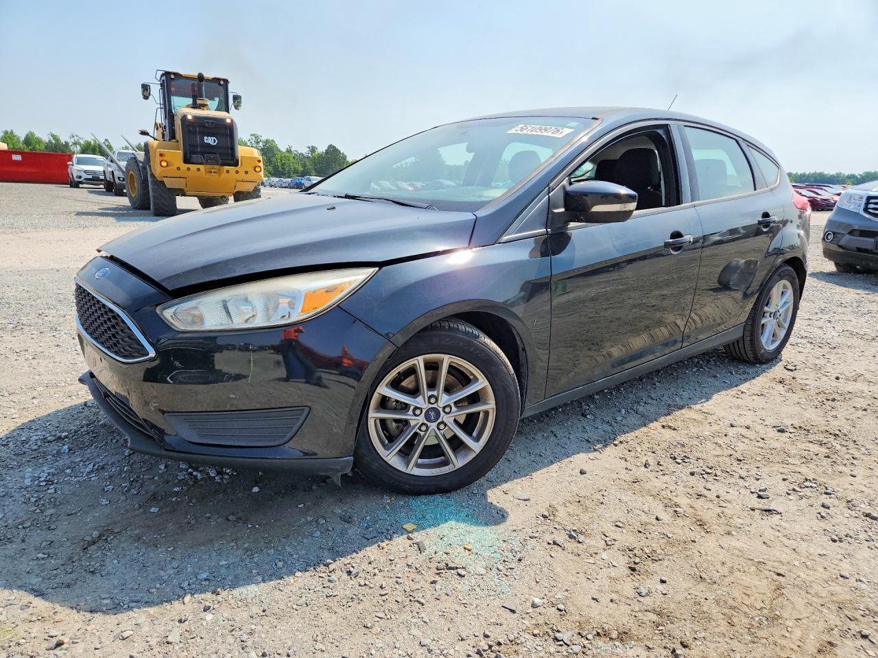 Salvage Ford Focus Image