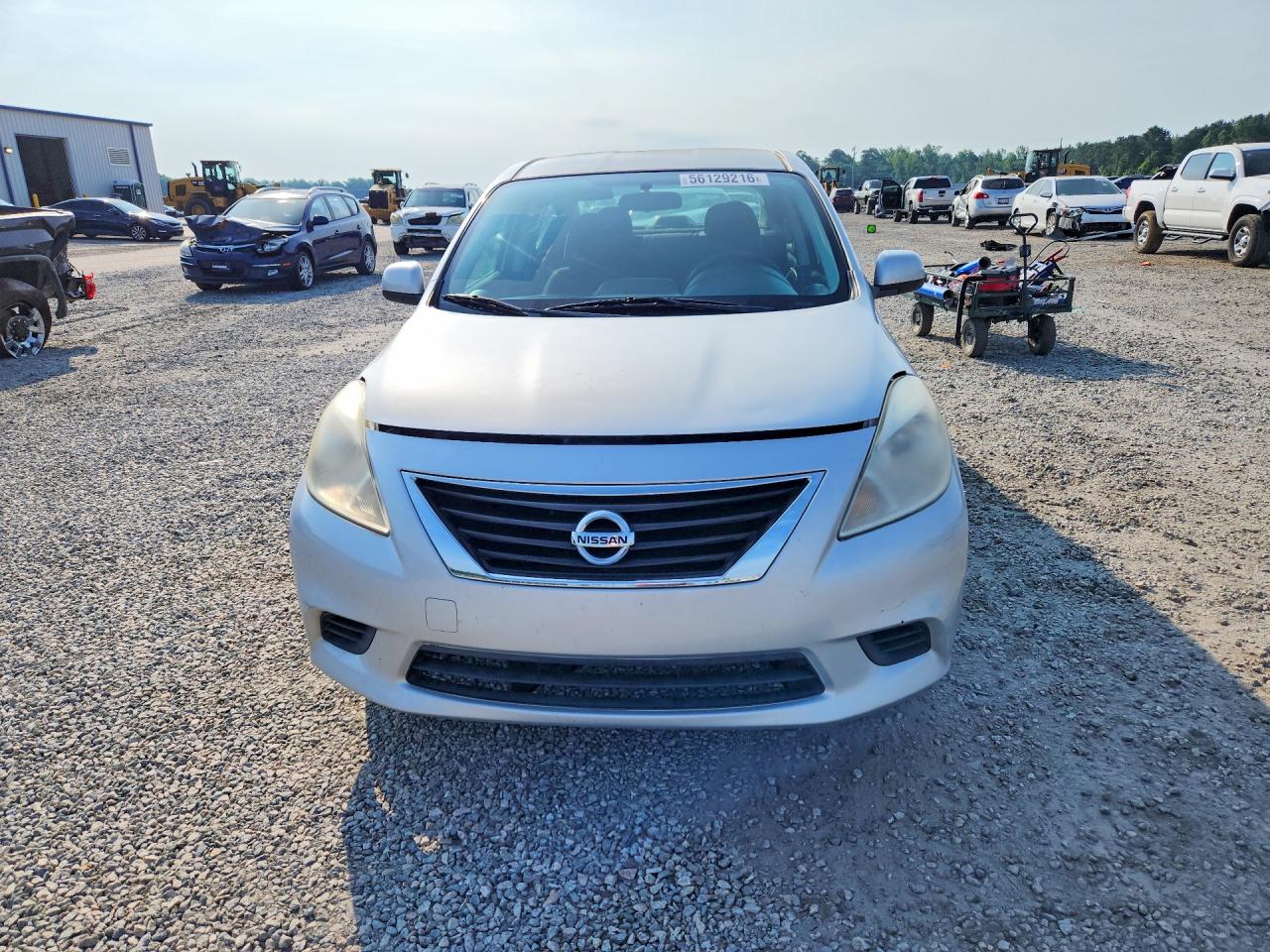 Nissan Versa 1.6 S