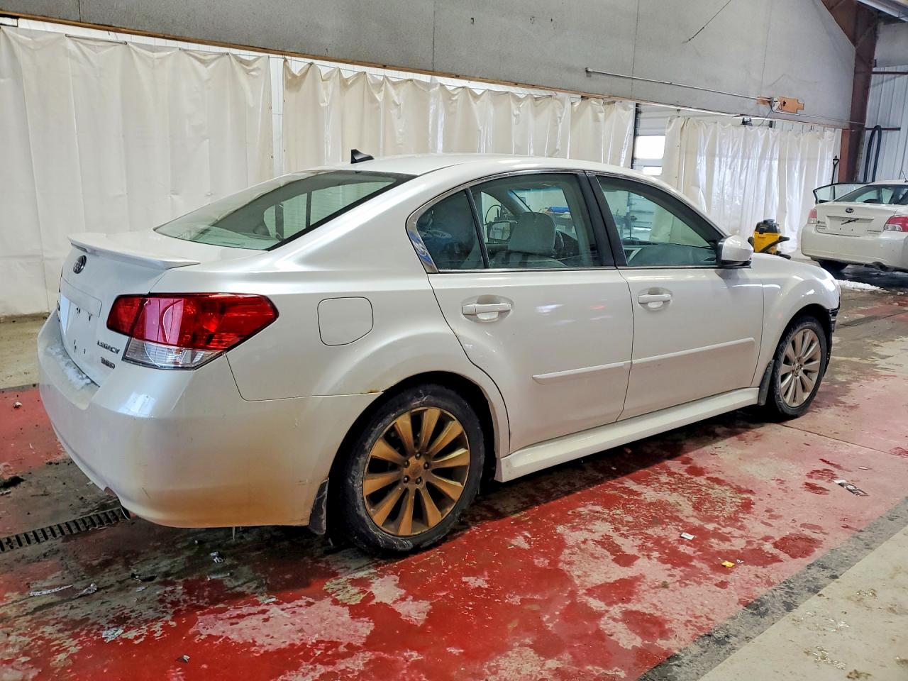 Subaru Legacy 3.6r Limited