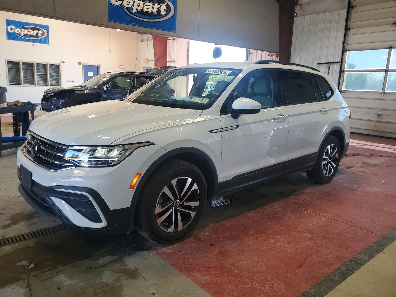 Volkswagen Tiguan S