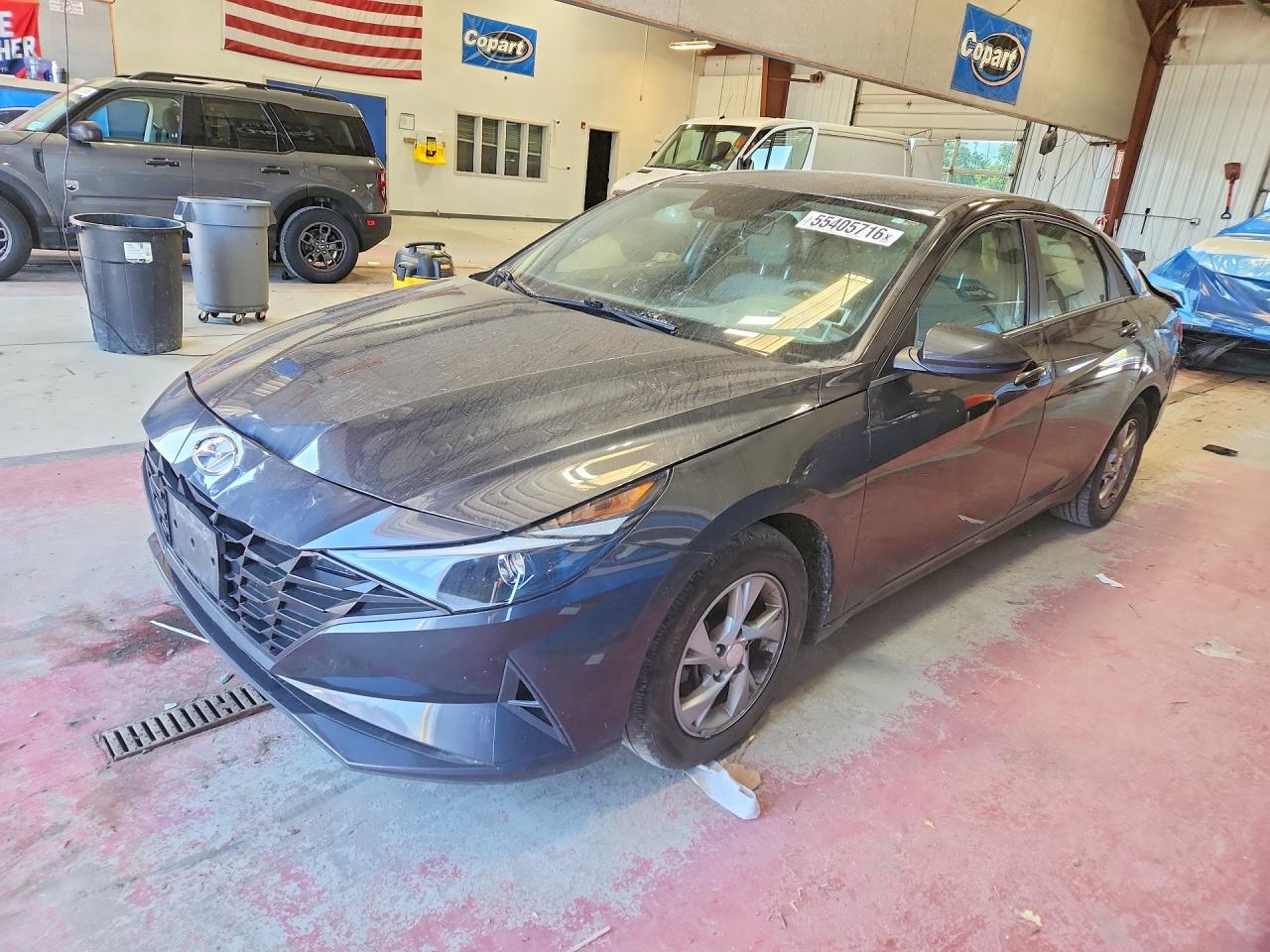 Salvage Hyundai ELANTRA Image