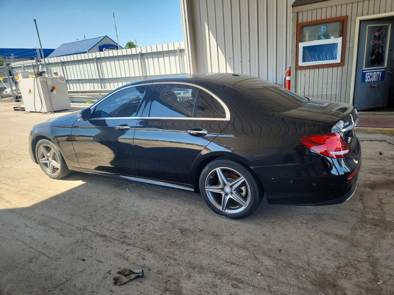 Mercedes-Benz E-Class 300