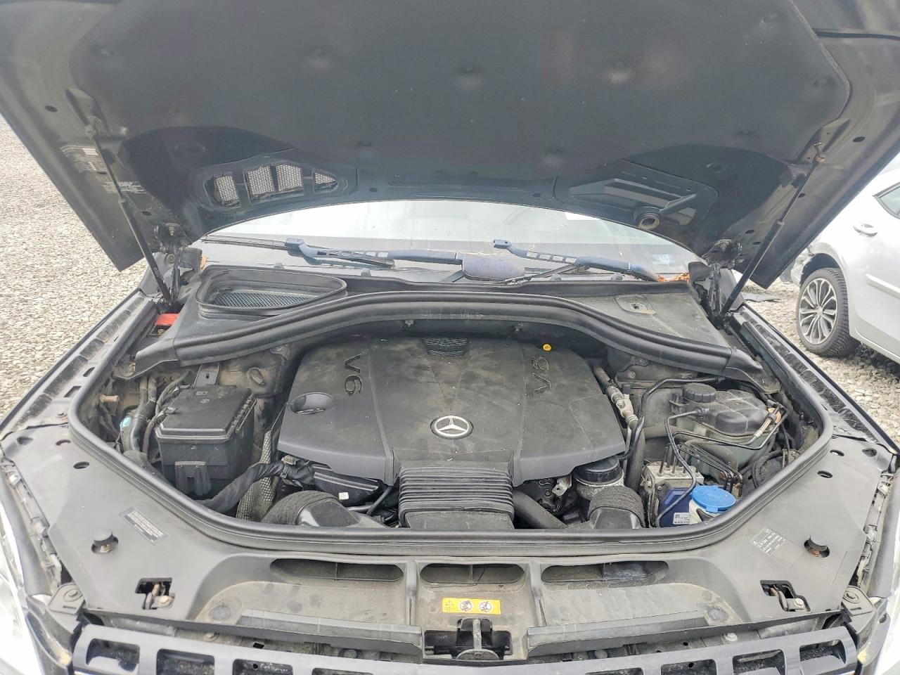 Mercedes-Benz M-Class 350 Bluetec