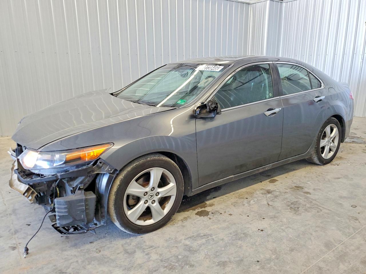 Salvage Acura TSX Image