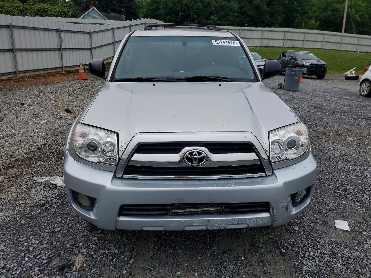 Toyota 4Runner Sr5