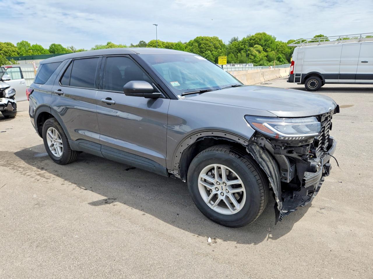 Ford Explorer Active