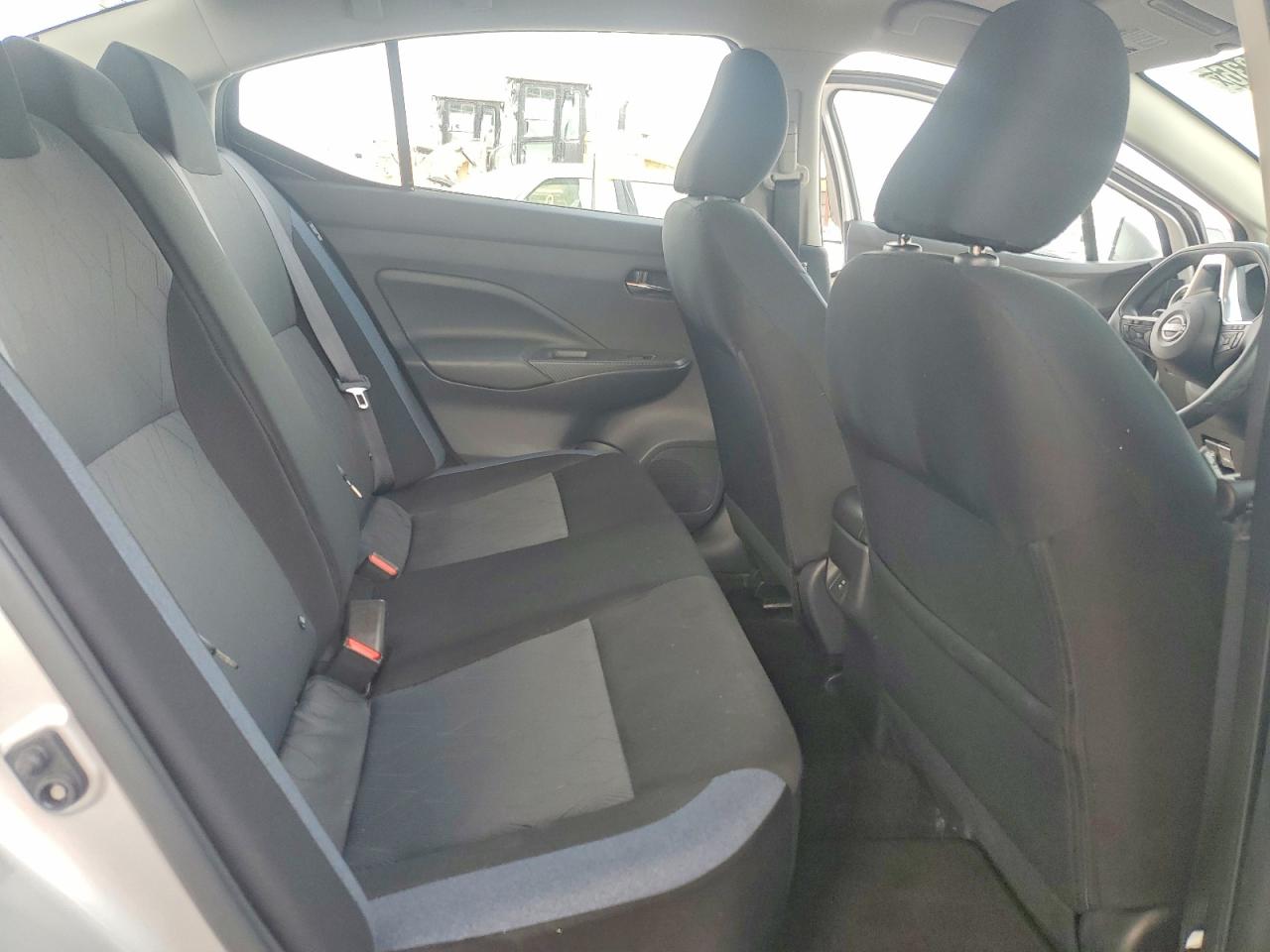 Nissan Versa Sv