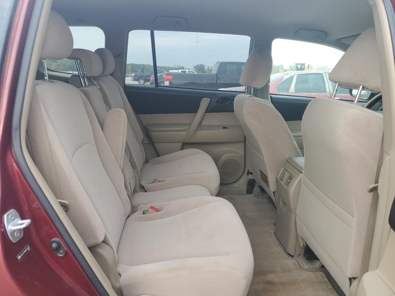 Toyota Highlander Base