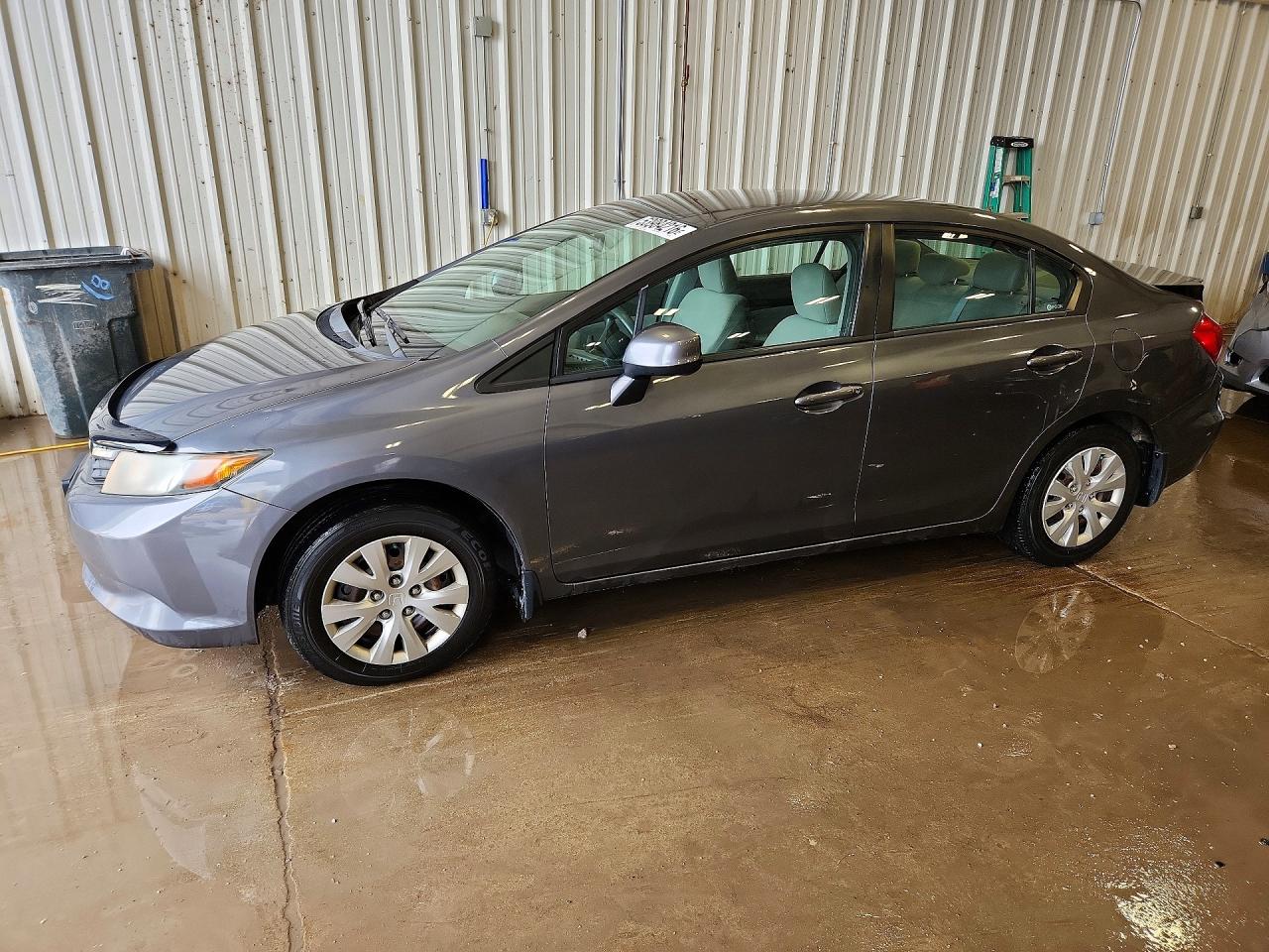 Salvage Honda Civic Image