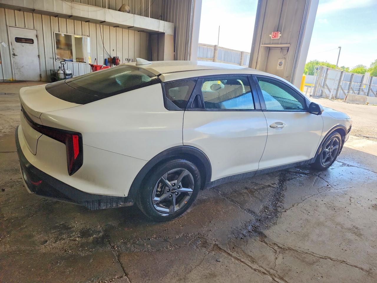 Kia K4 Lxs