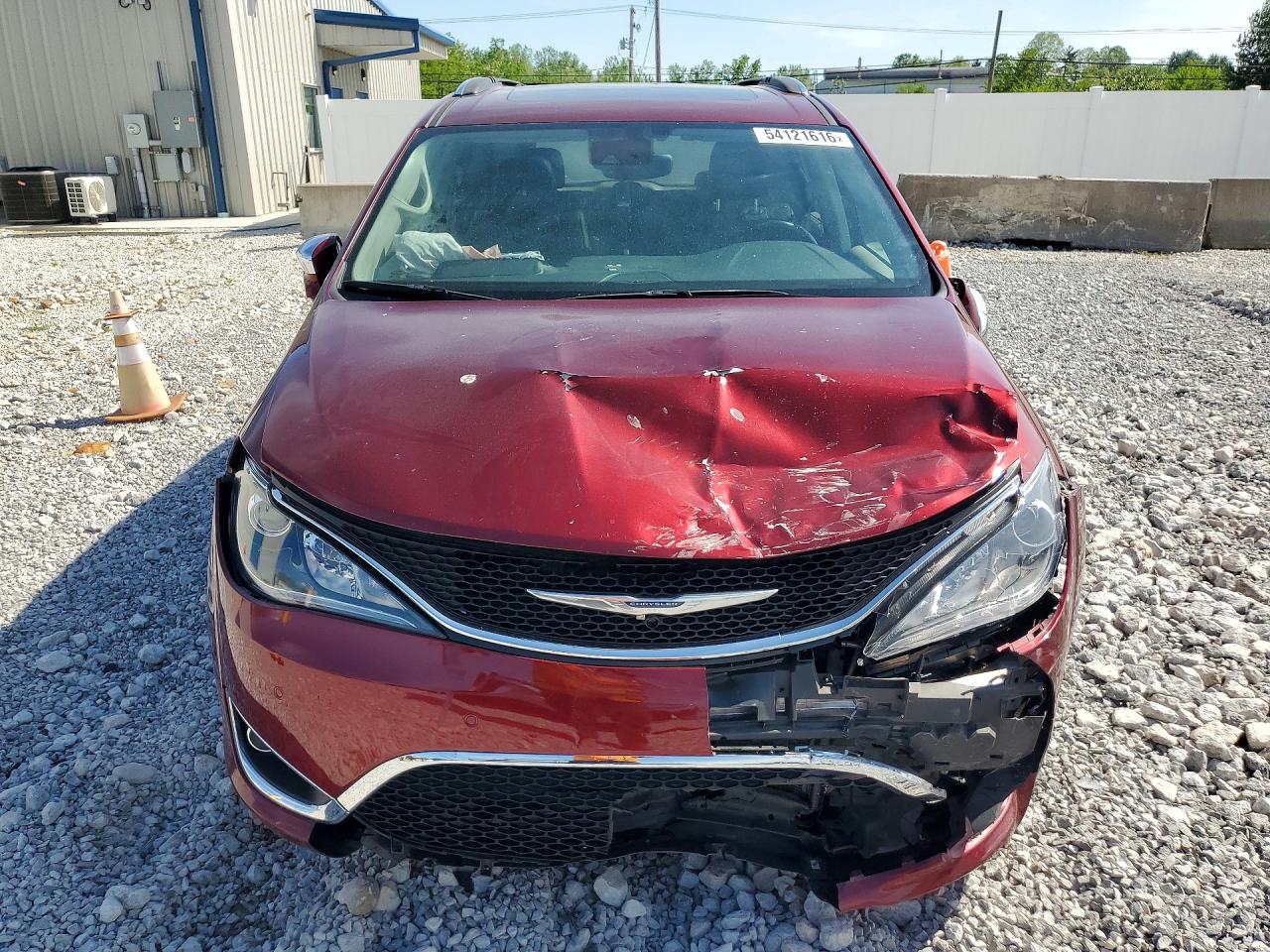 Chrysler Pacifica Limited