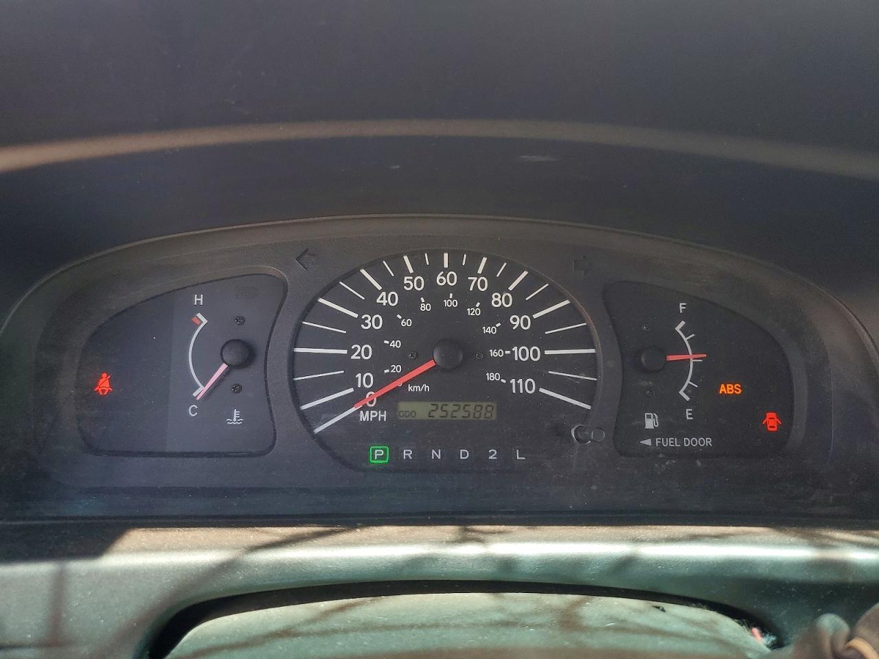 Toyota Sienna Ce