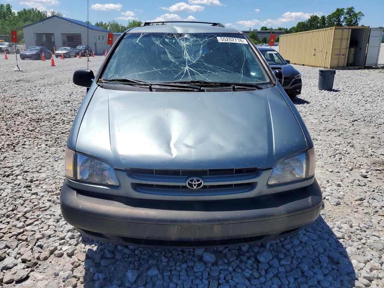 Toyota Sienna Ce