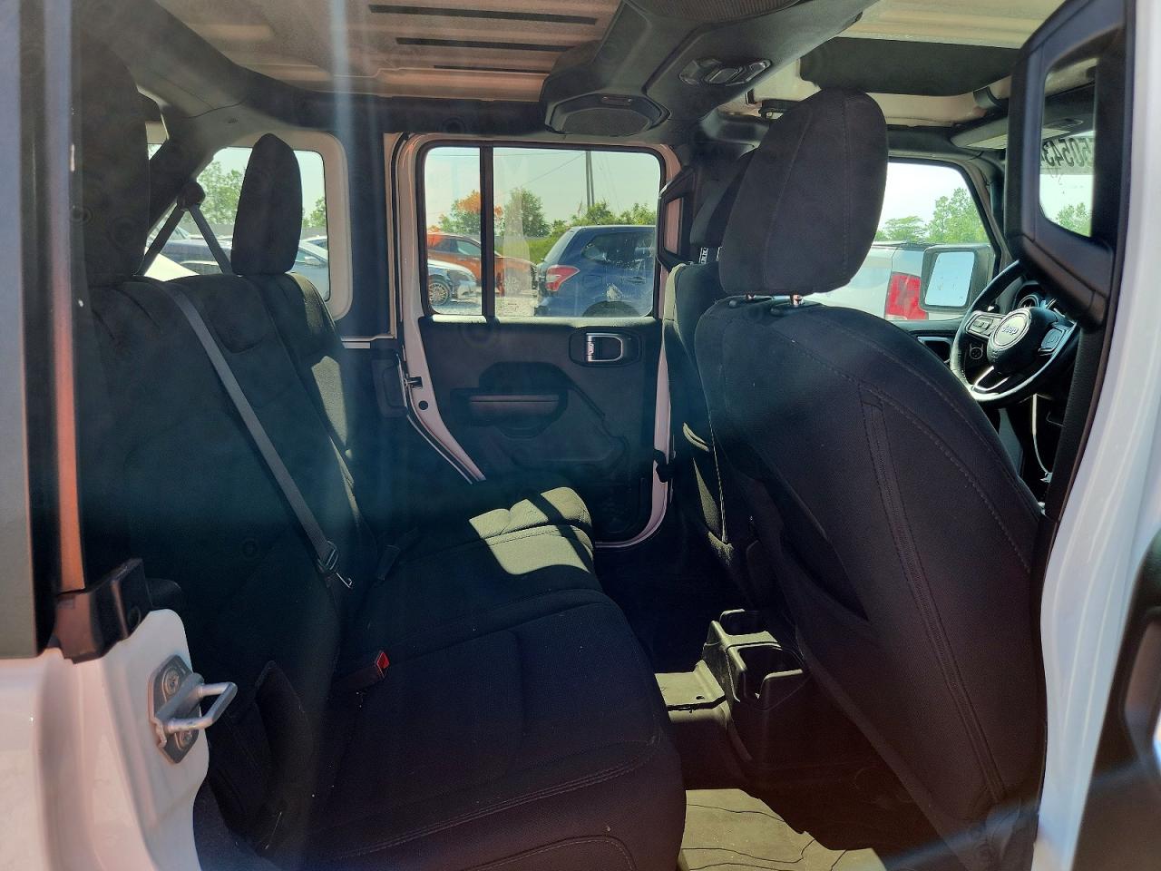 Jeep Wrangler Sport
