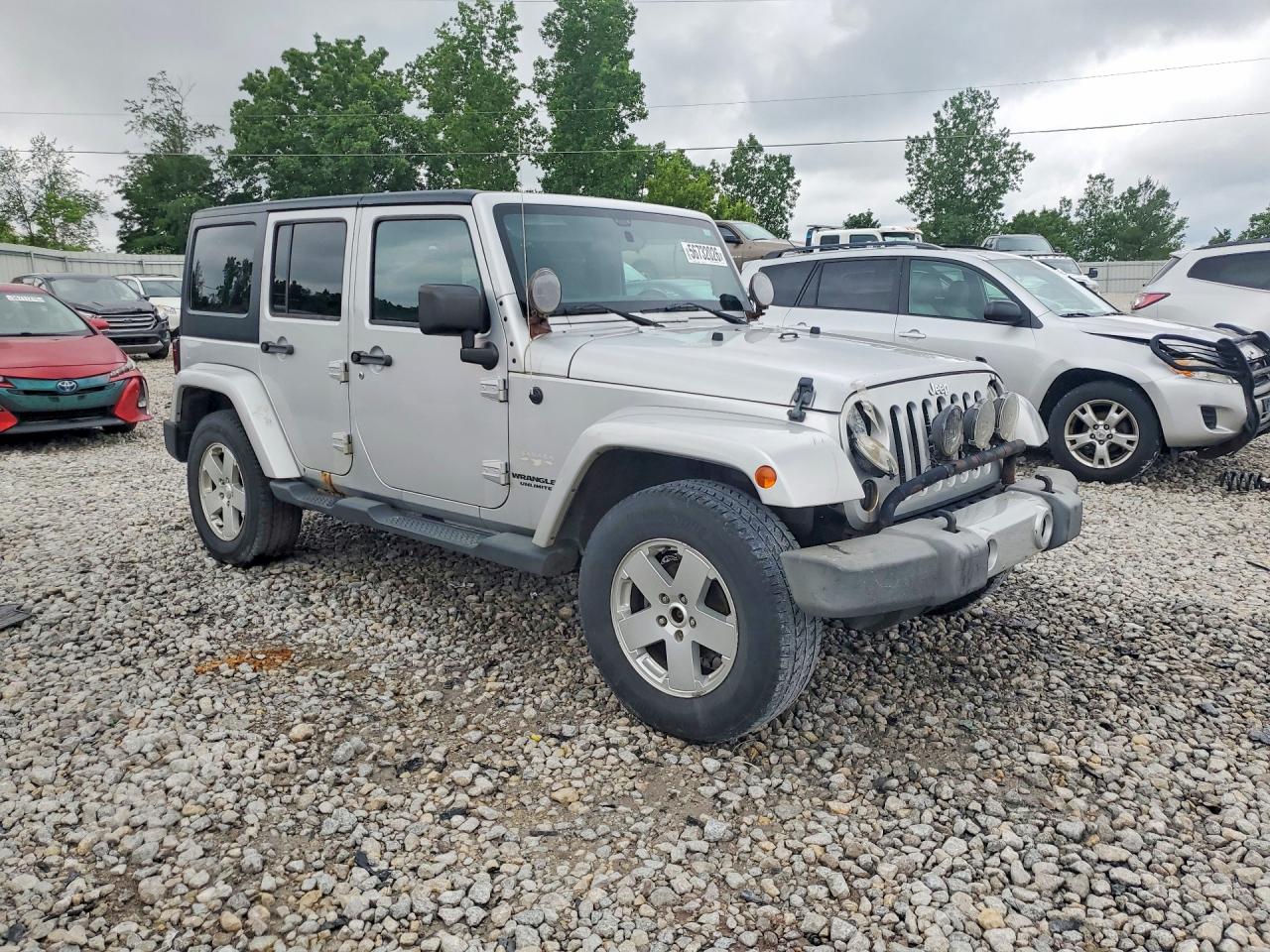 Jeep Wrangler Sahara