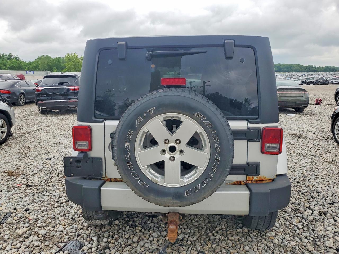 Jeep Wrangler Sahara