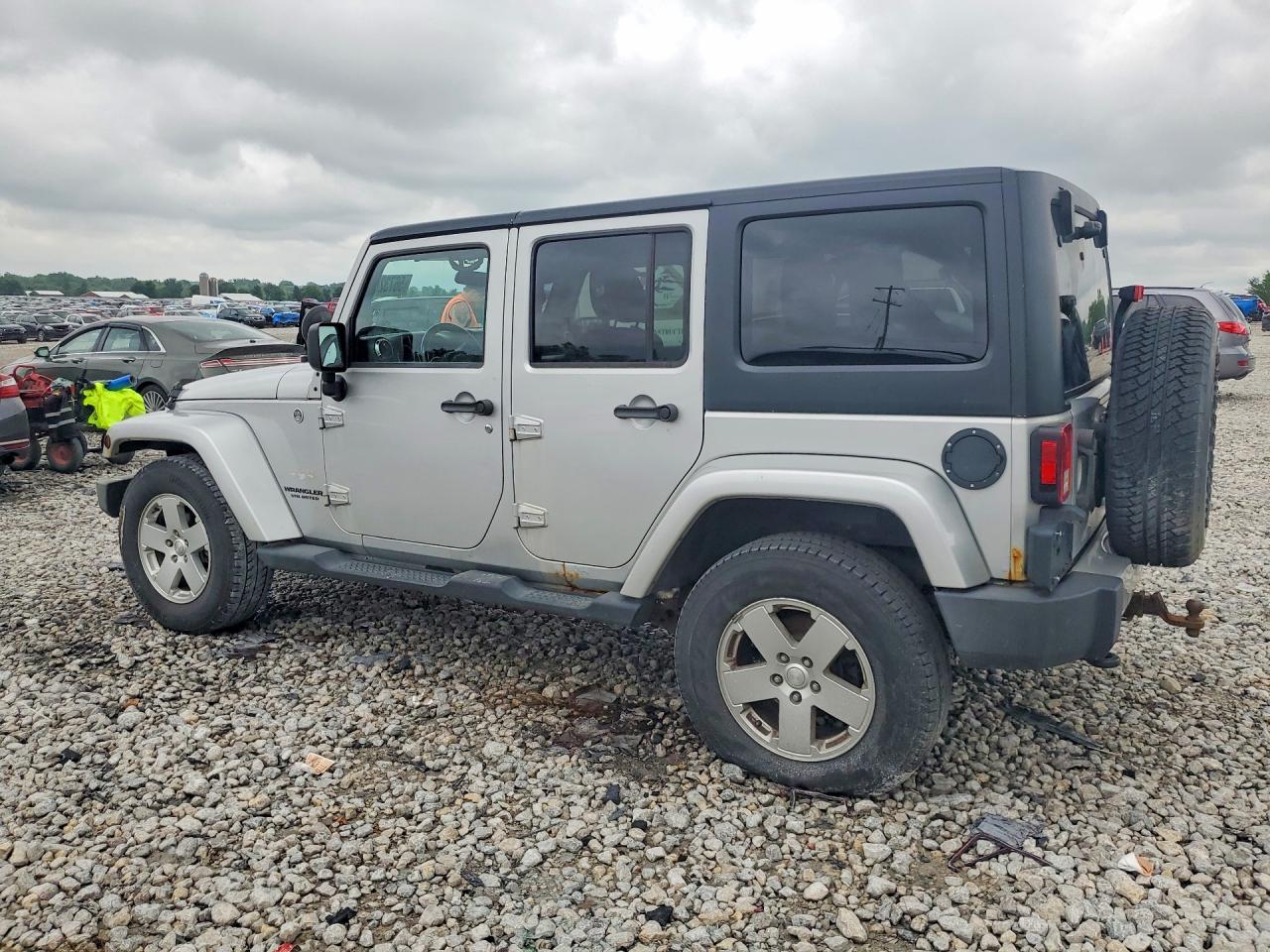 Jeep Wrangler Sahara