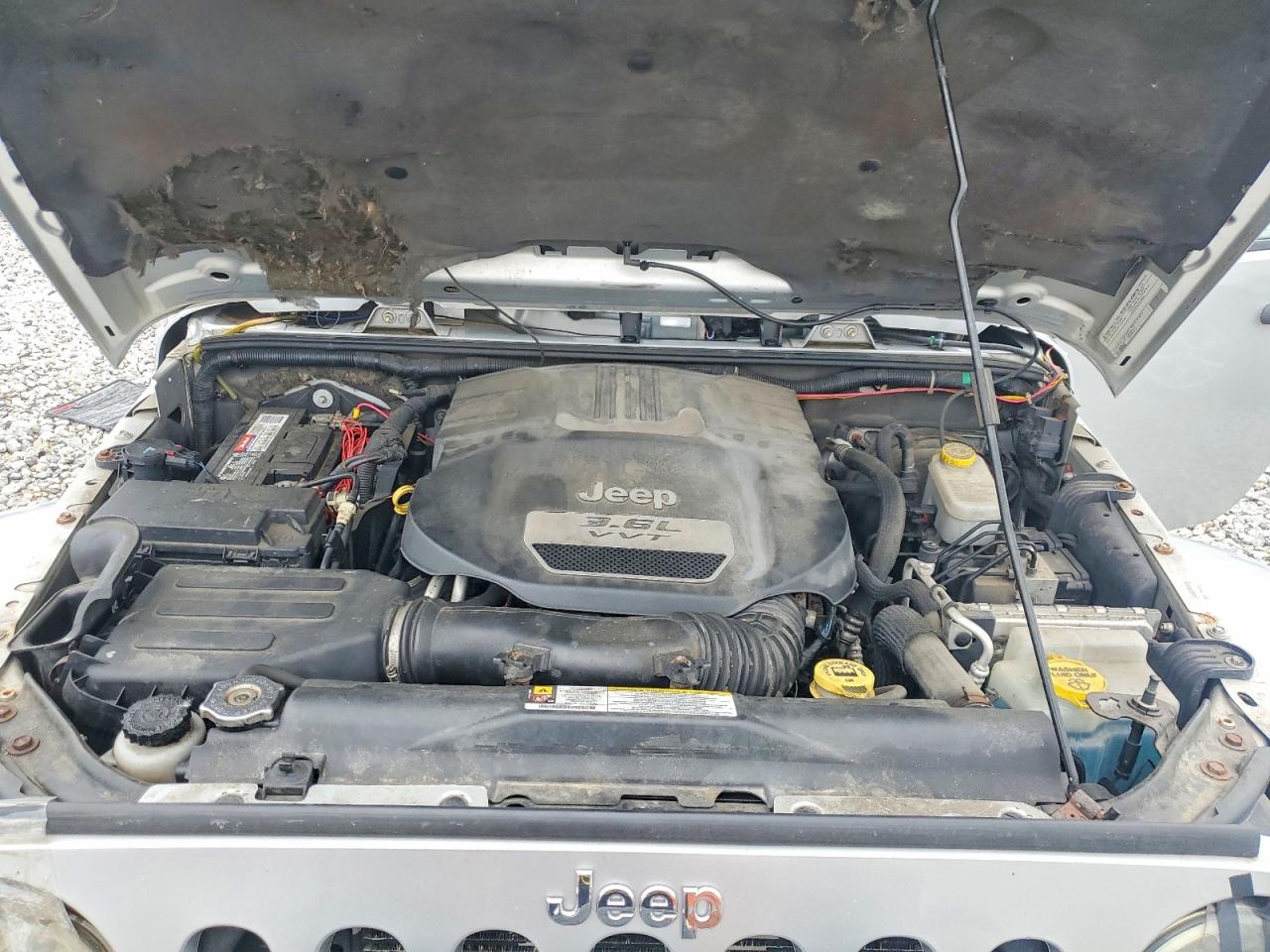 Jeep Wrangler Sahara