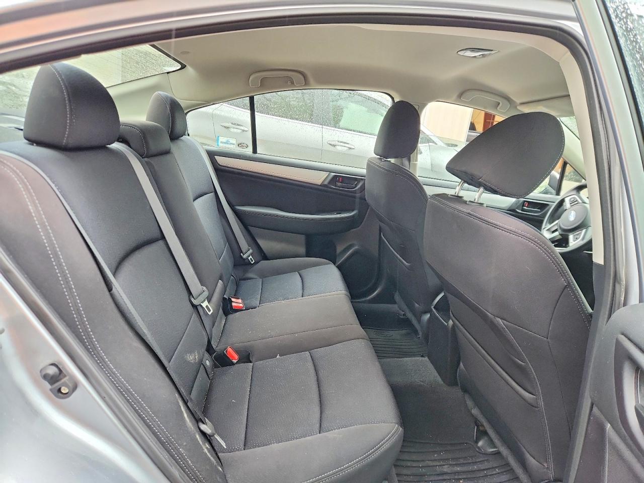 Subaru Legacy 2.5i