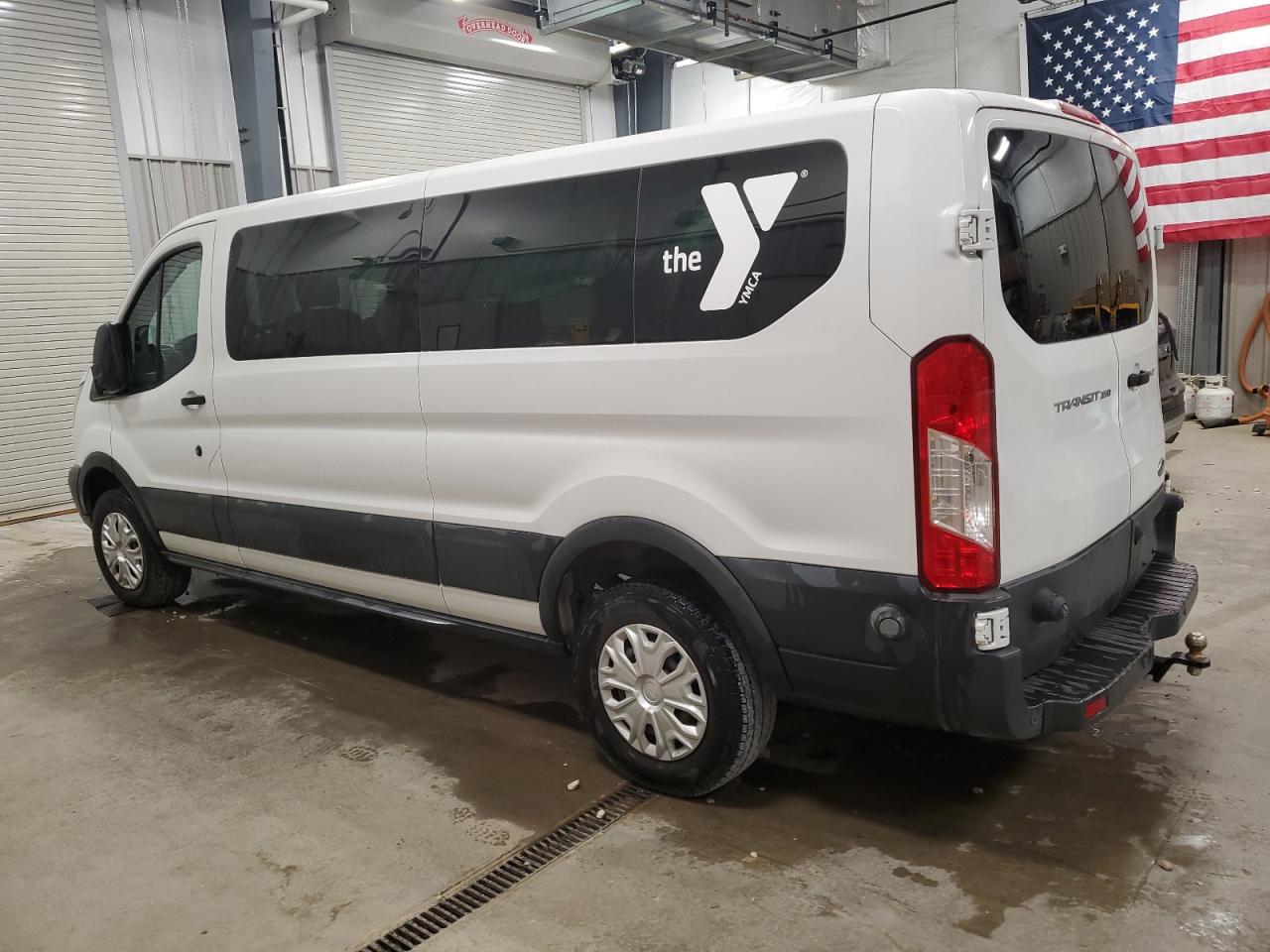 Ford Transit T-350