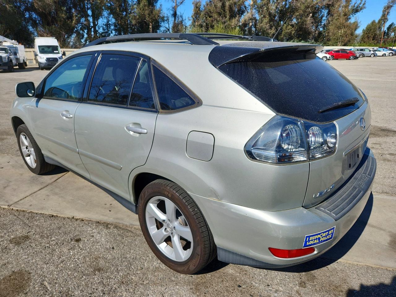 Lexus RX Base