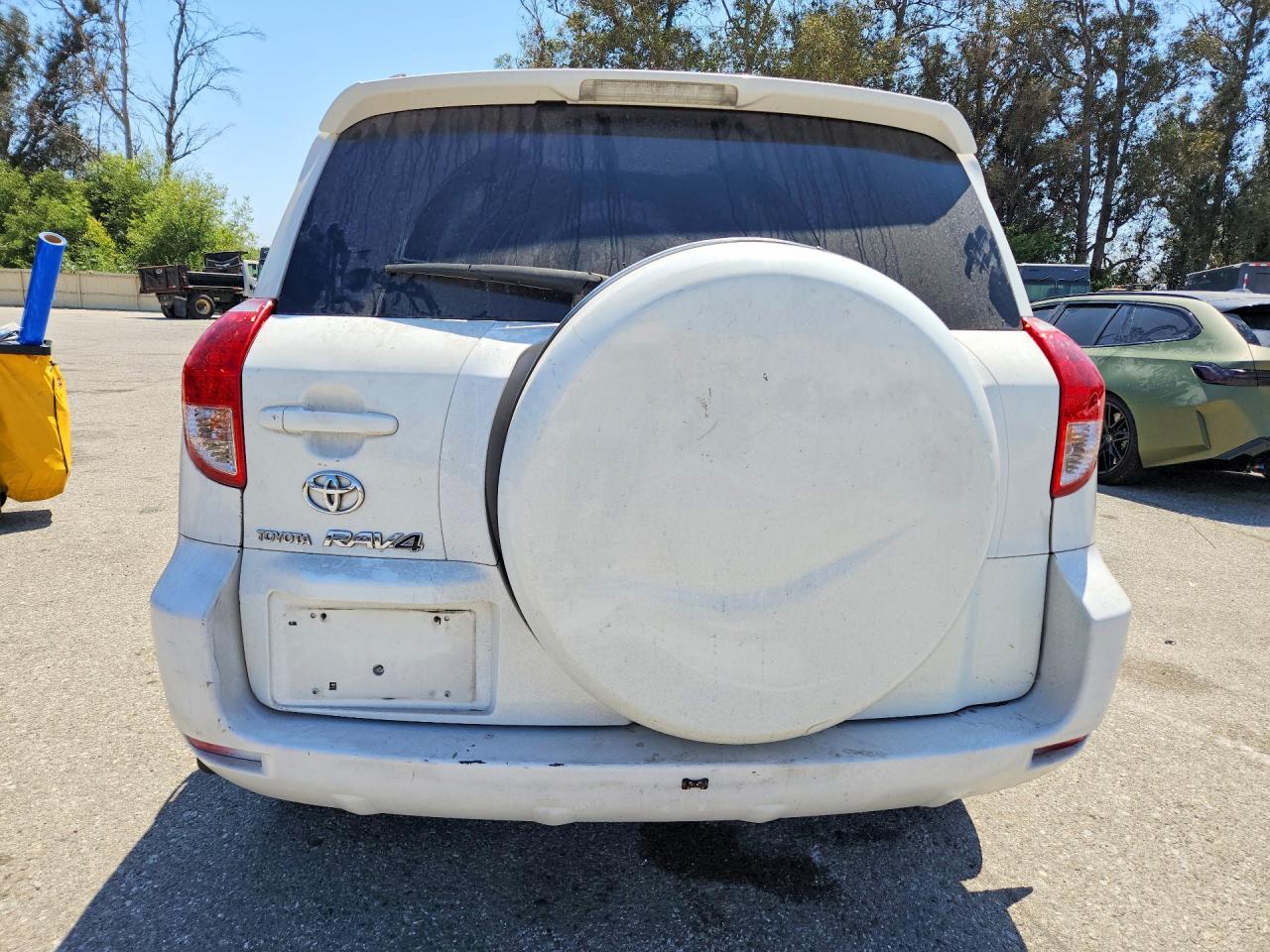Toyota RAV4 Base