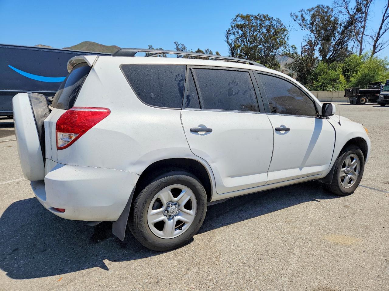 Toyota RAV4 Base
