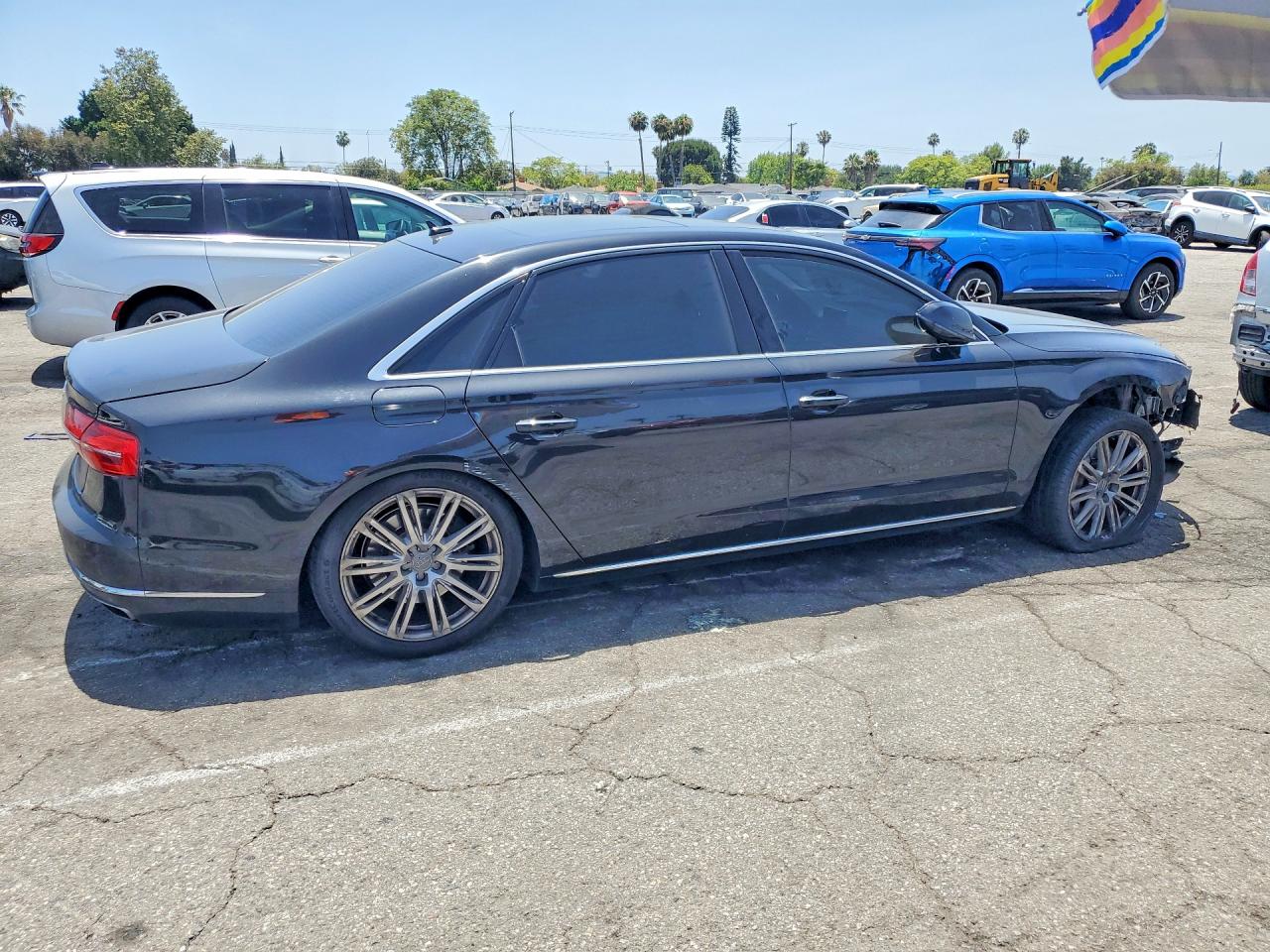 Audi A8 L Quattro