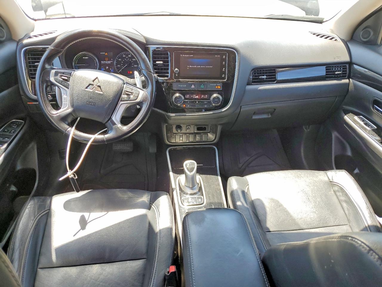 Mitsubishi Outlander Se