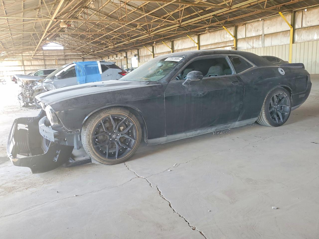 Salvage Dodge Challenger Image