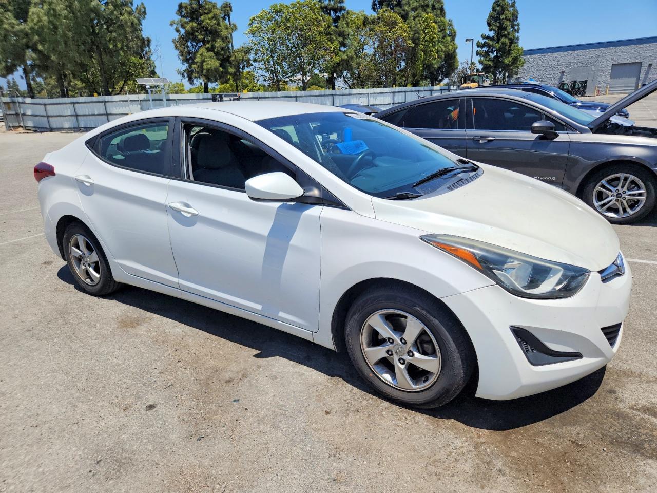 Hyundai ELANTRA Se