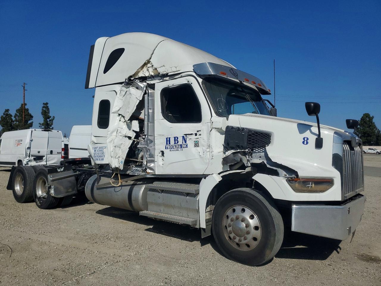 Salvage Western Star Auto Car 49x Chassis Image