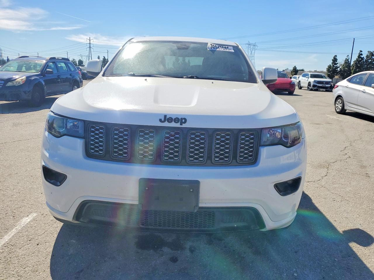 Jeep Grand Cherokee Laredo