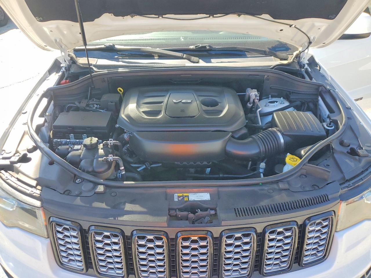 Jeep Grand Cherokee Laredo