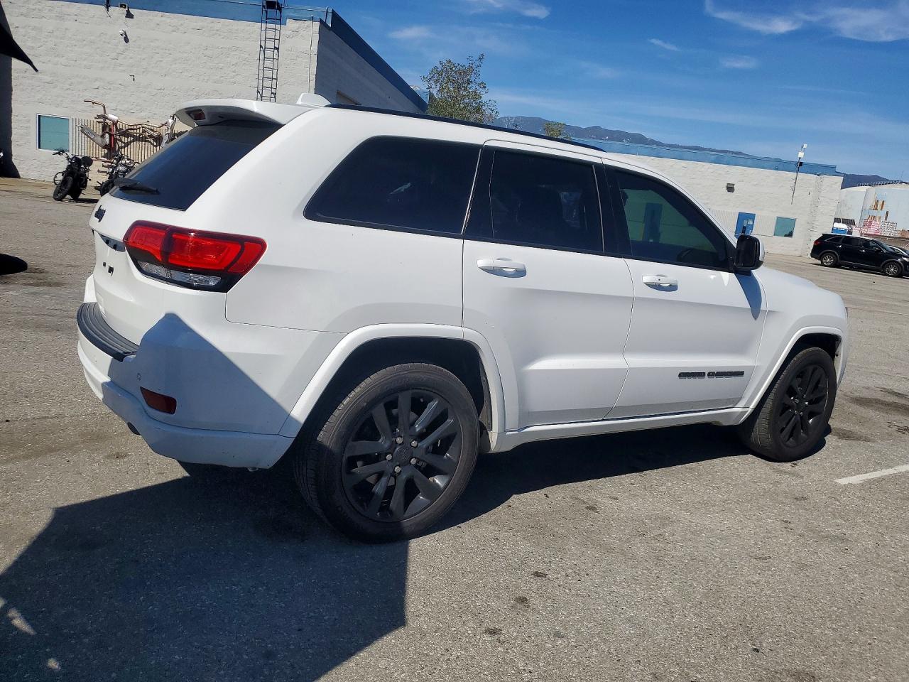 Jeep Grand Cherokee Laredo