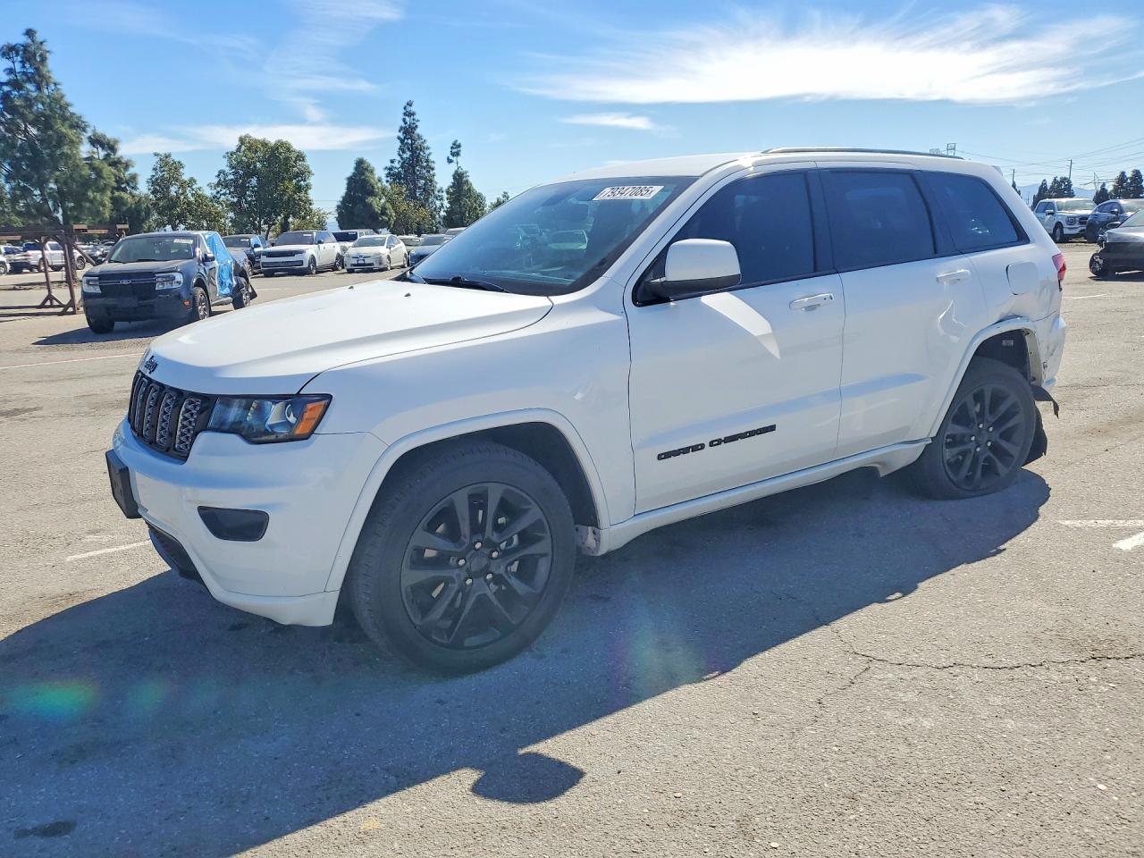 Jeep Grand Cherokee Laredo