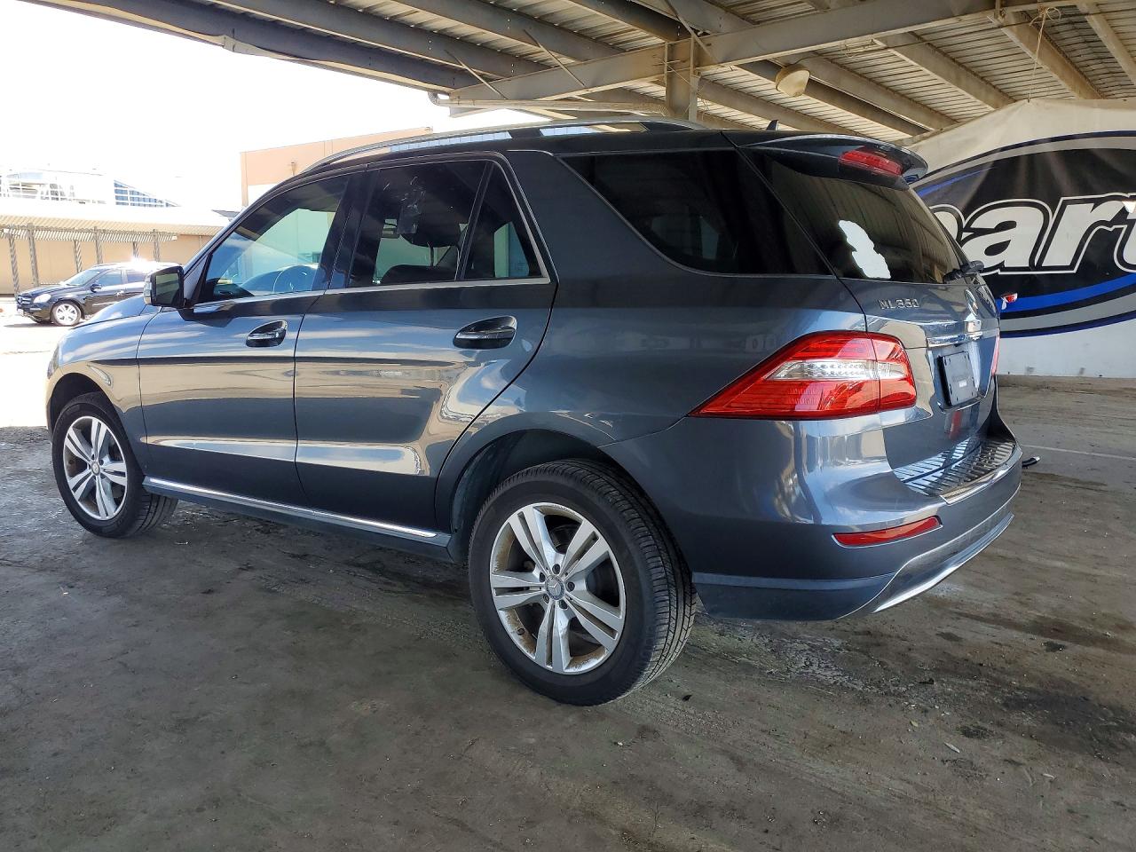 Mercedes-Benz M-Class 350