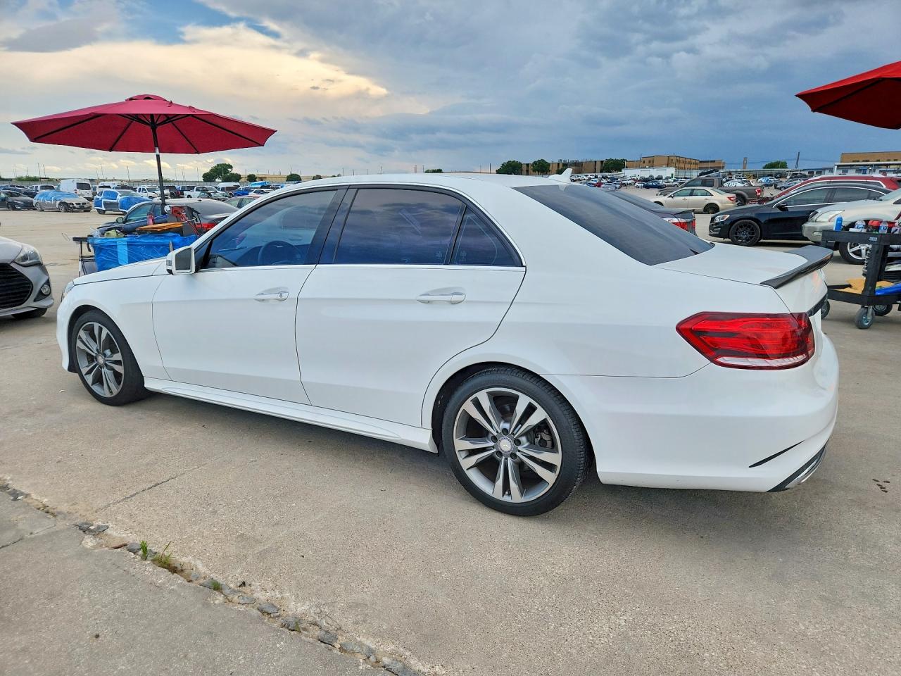 Mercedes-Benz E-Class 350