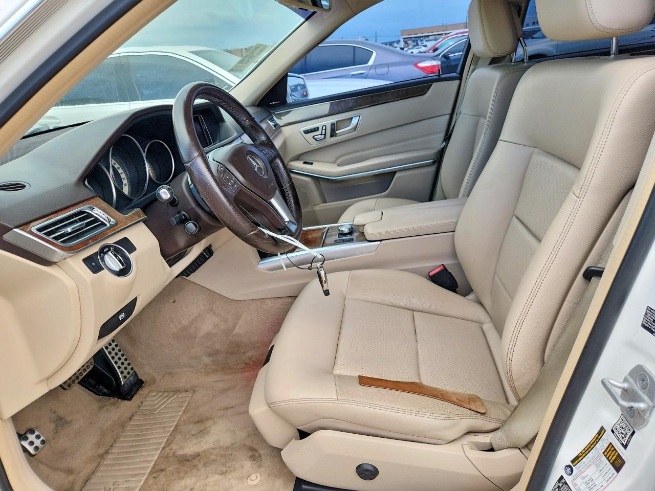 Mercedes-Benz E-Class 350