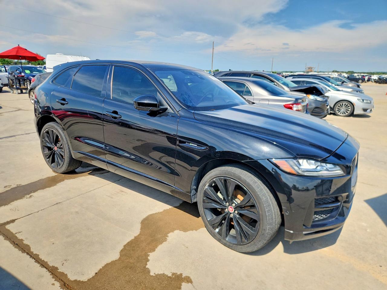 Jaguar F-PACE R - Sport
