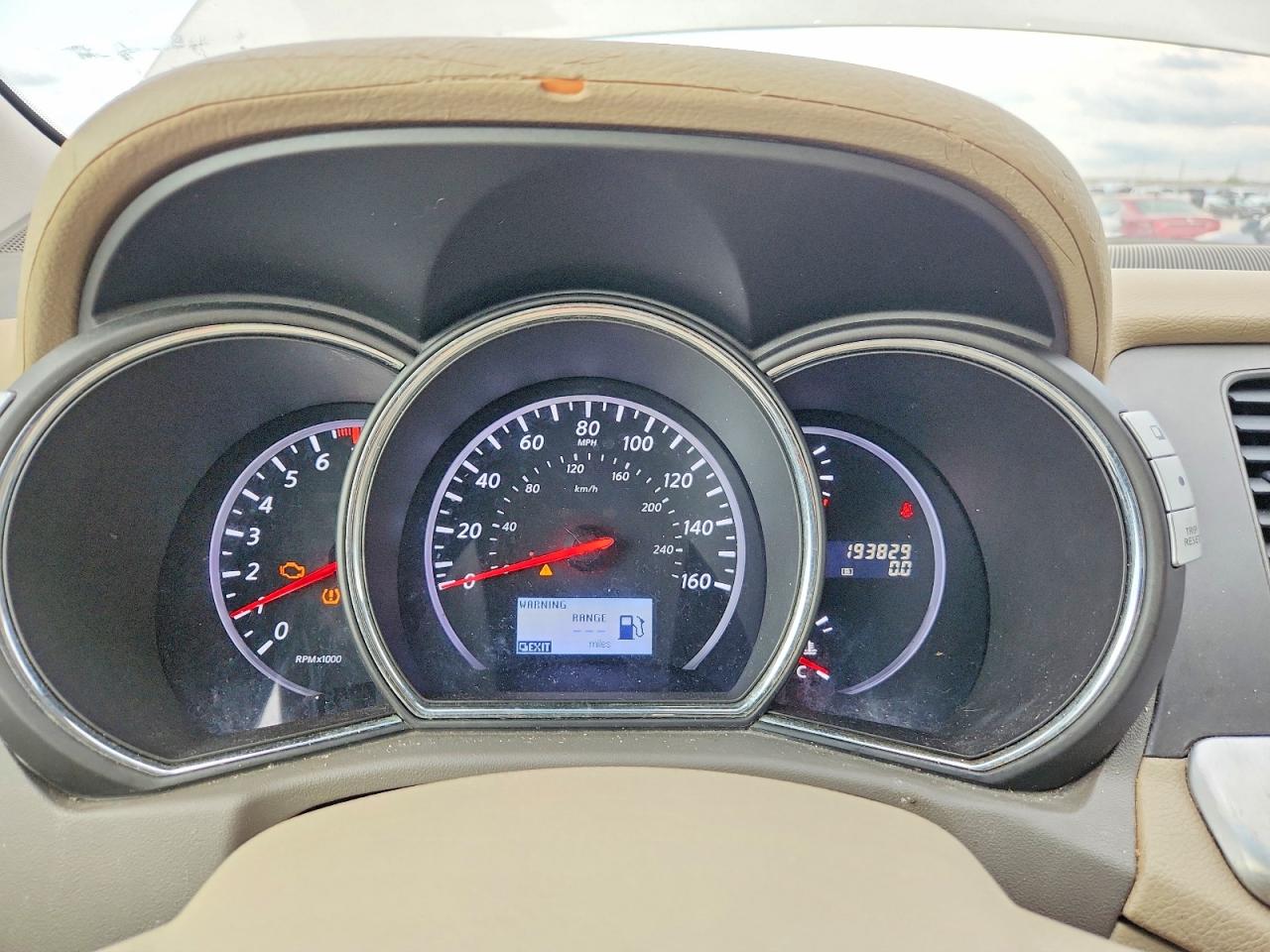 Nissan Murano S