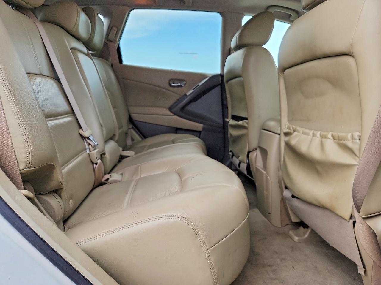 Nissan Murano S