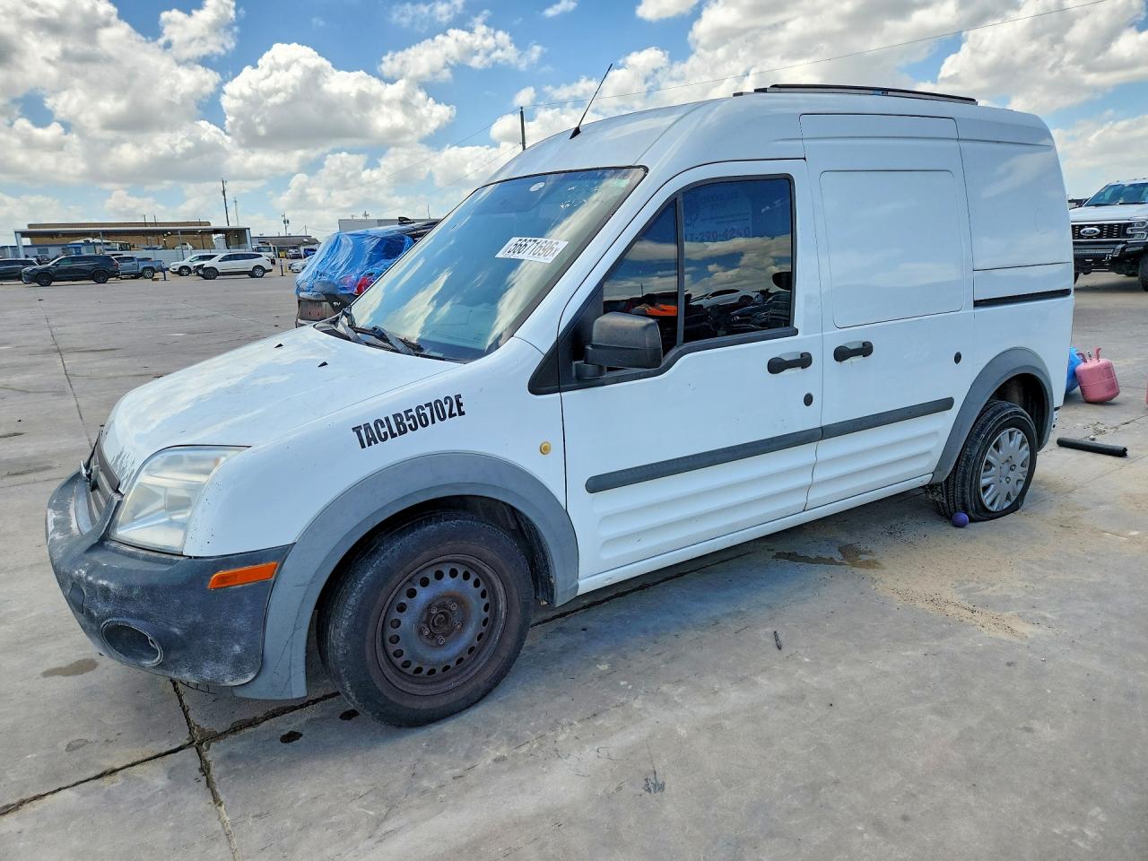 Salvage Ford Transit Image