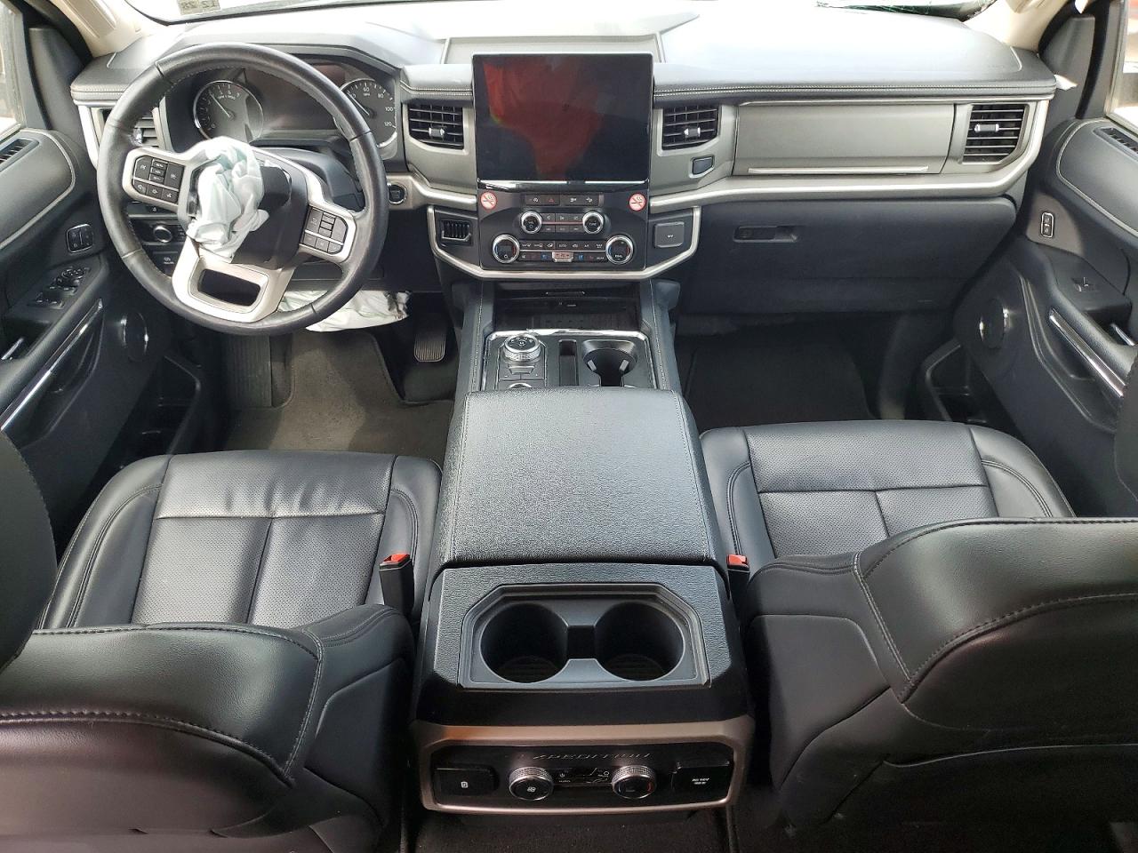 Ford Expedition Max Xlt