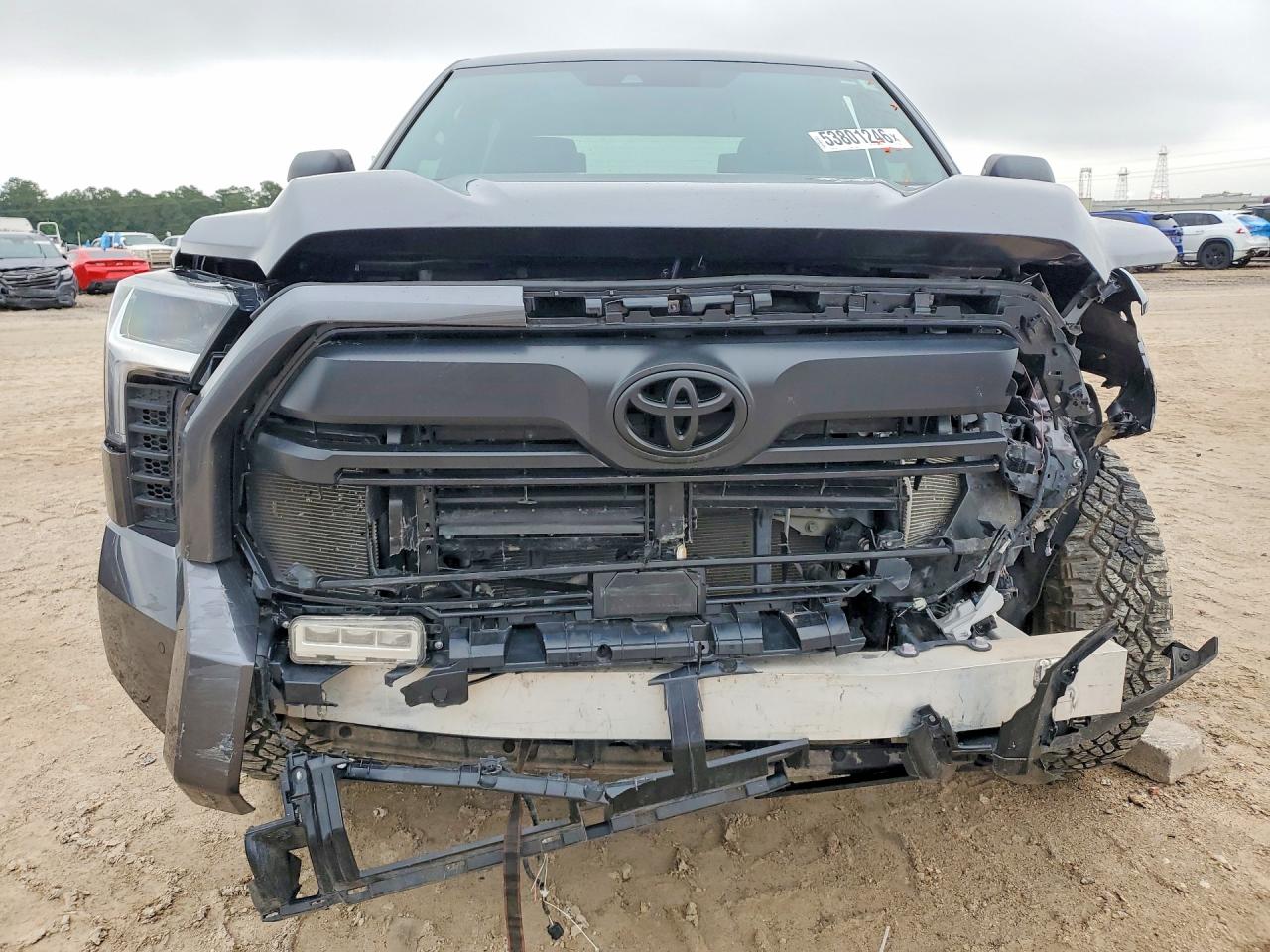 Toyota Tundra Crewmax Sr